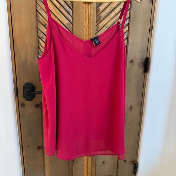 TORRID (2X) Pink flowy spaghetti strap tank top adjustable - Picture 1 of 5